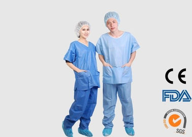 Médico descartável da prova da poeira esfrega, vestidos dentais descartáveis do anti sangue